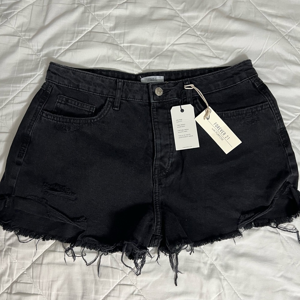 Forever 21 black short, size 31